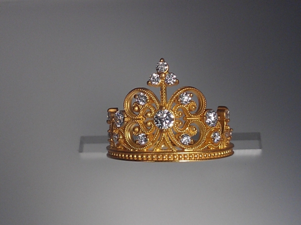 18k Yellow Gold Crown  by Norman Covan