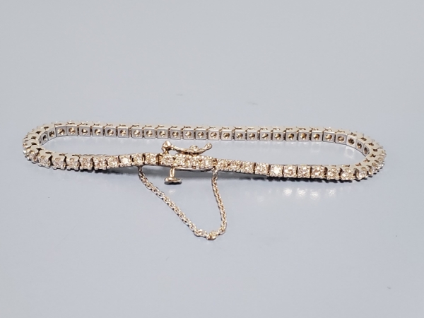 Diamond Tennis Bracelet by Previously Enjoyed (Estate Jewelry)